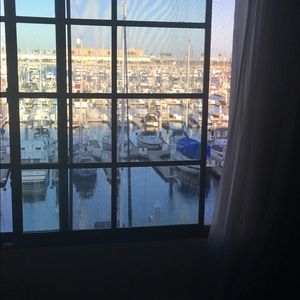 Meet your Posher, Mercy